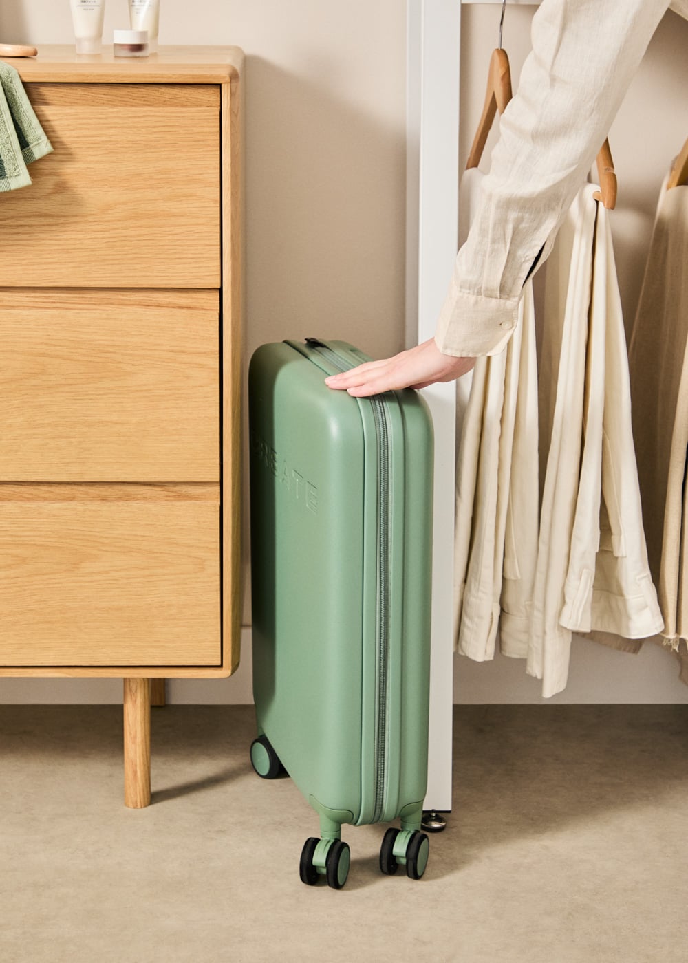 LUGGAGE STUDIO FOLDABLE - Maleta De Cabina Rígida Plegable De Policarbonato Con Candado TSA Y Ruedas Multidireccionales Sage