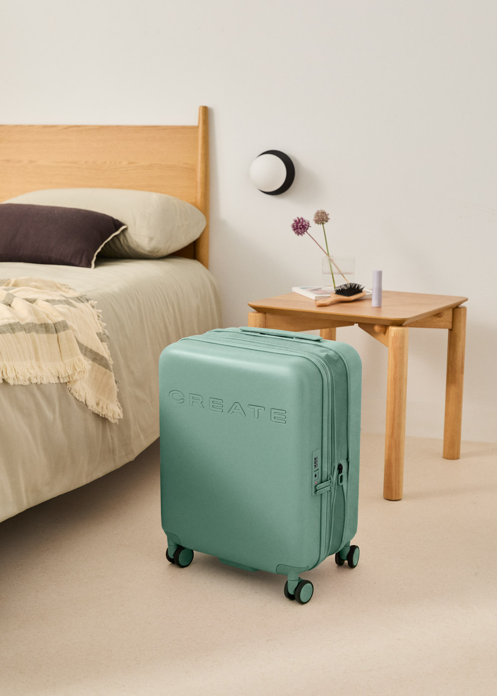 LUGGAGE STUDIO - Maleta Rígida De Policarbonato Con Candado TSA Y Ruedas Multidireccionales Sage