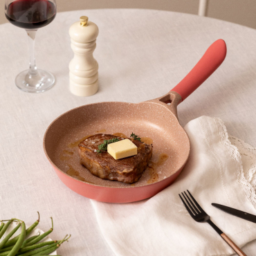 PAN STUDIO - Padella In Alluminio Fuso Con Manico In Bachelite 24cm