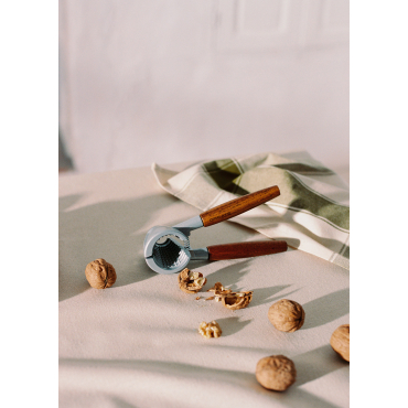 KITCHENWARE ESSENTIALS - Notenkraker Exclusive