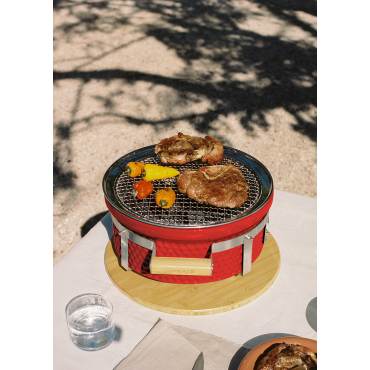 BBQ KAMADO HIBACHI - Ronde Barbecue Met Grill En Bakplaat Rood