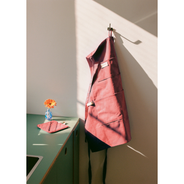 KITCHENWARE STUDIO - Kitchen apron and oven mitt set Terracotta