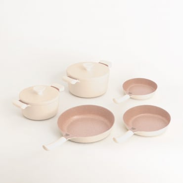 HOUSEHOLD PACK of 2 POTS AND 3 PANS Sand & Copper