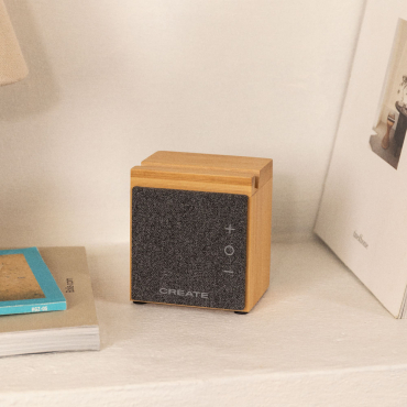 SPEAKER MINI PRO BAMBOO - Bamboo bluetooth speaker with smartphone holder Bambú